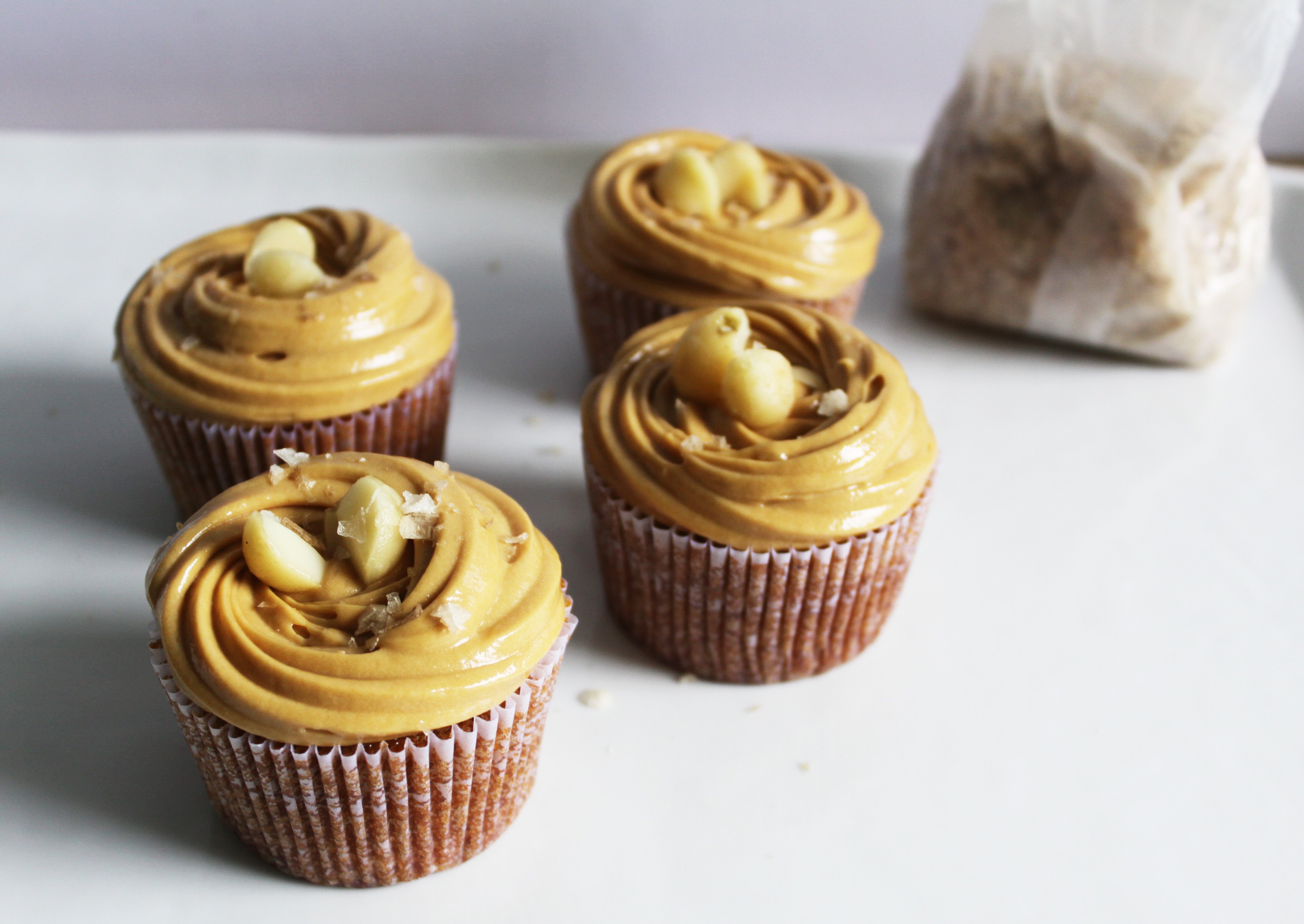 salted-caramel-cupcakes-landscape.jpg